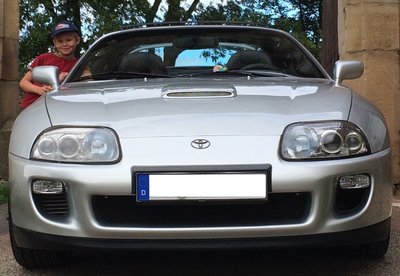 Supra mit weißen Blinkern.jpg